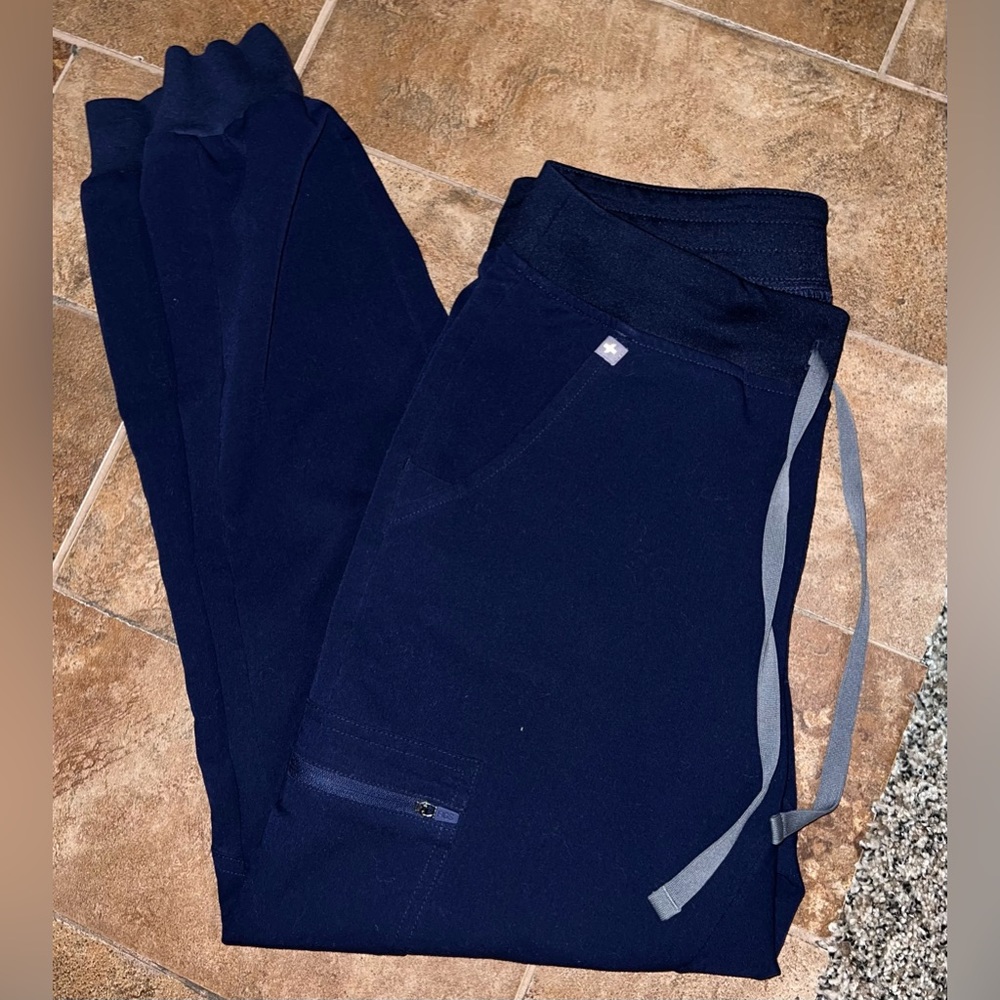 FIGS Zamora jogger scrub pants bottoms